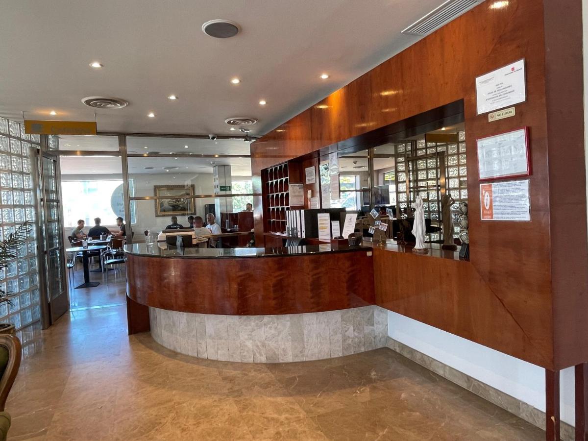 Hotel Concordy マドリード エクステリア 写真