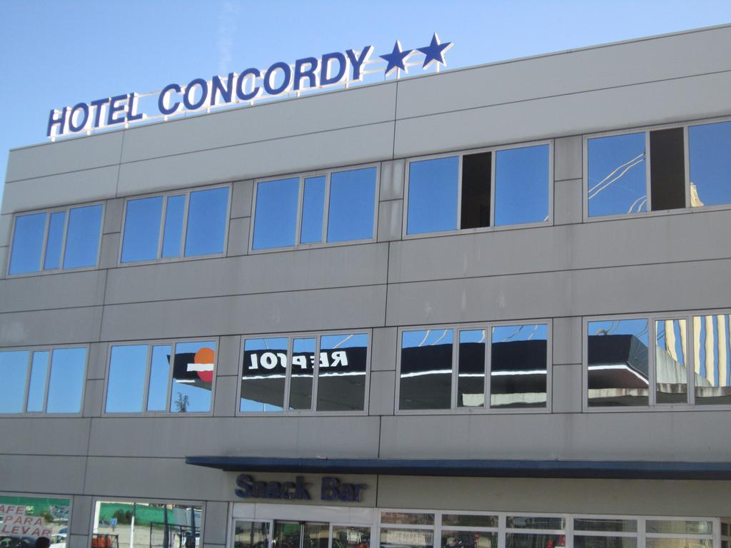 Hotel Concordy マドリード エクステリア 写真